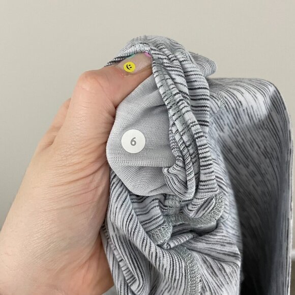 Lululemon Wunder Under Hi-Rise 7/8 Tight Wee Are From Space Size 6 - Picture 4 of 7